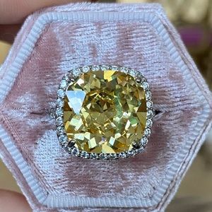 Canary / Lemon yellow silver halo ring.